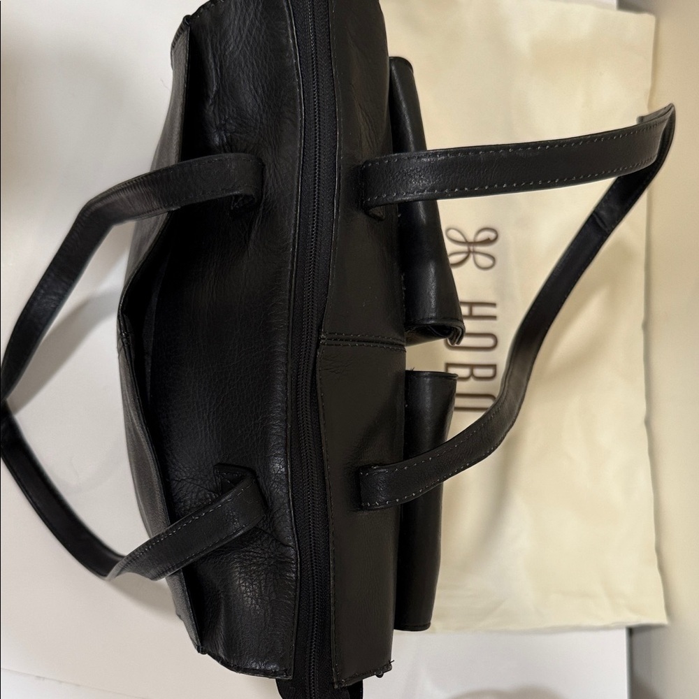 *HOBO Classic Black Messenger Bag Handbag - Picture 5 of 8